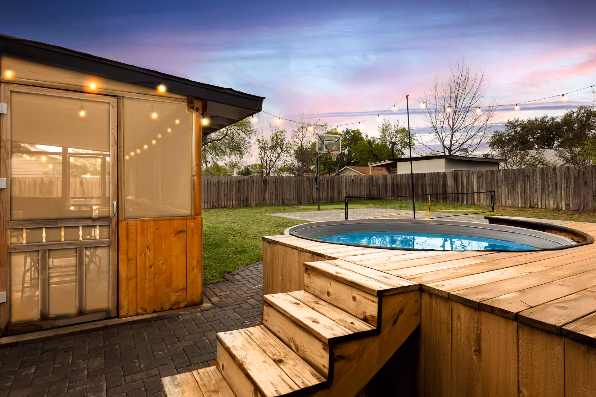 Stay Where You Play -  Sport Court, Cowboy Pool - Holiday Home